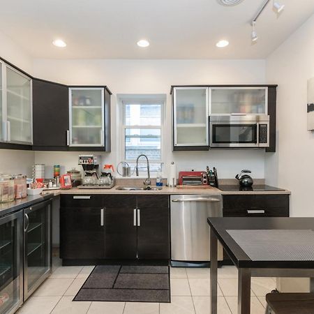 House 5863- Chicago'S Premier Bed And Breakfast Екстериор снимка
