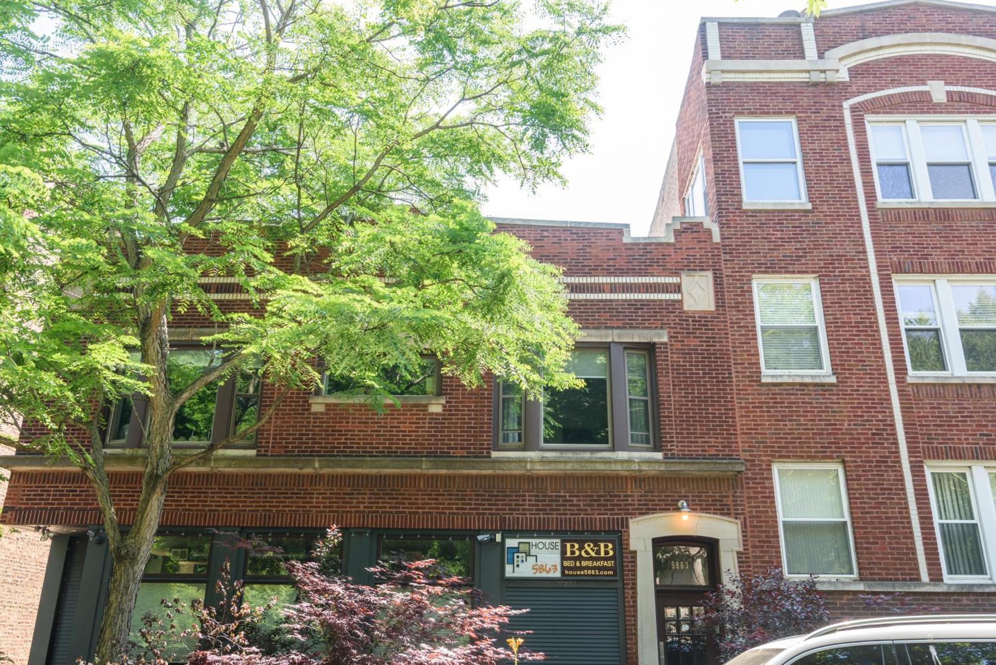 House 5863- Chicago'S Premier Bed And Breakfast Екстериор снимка