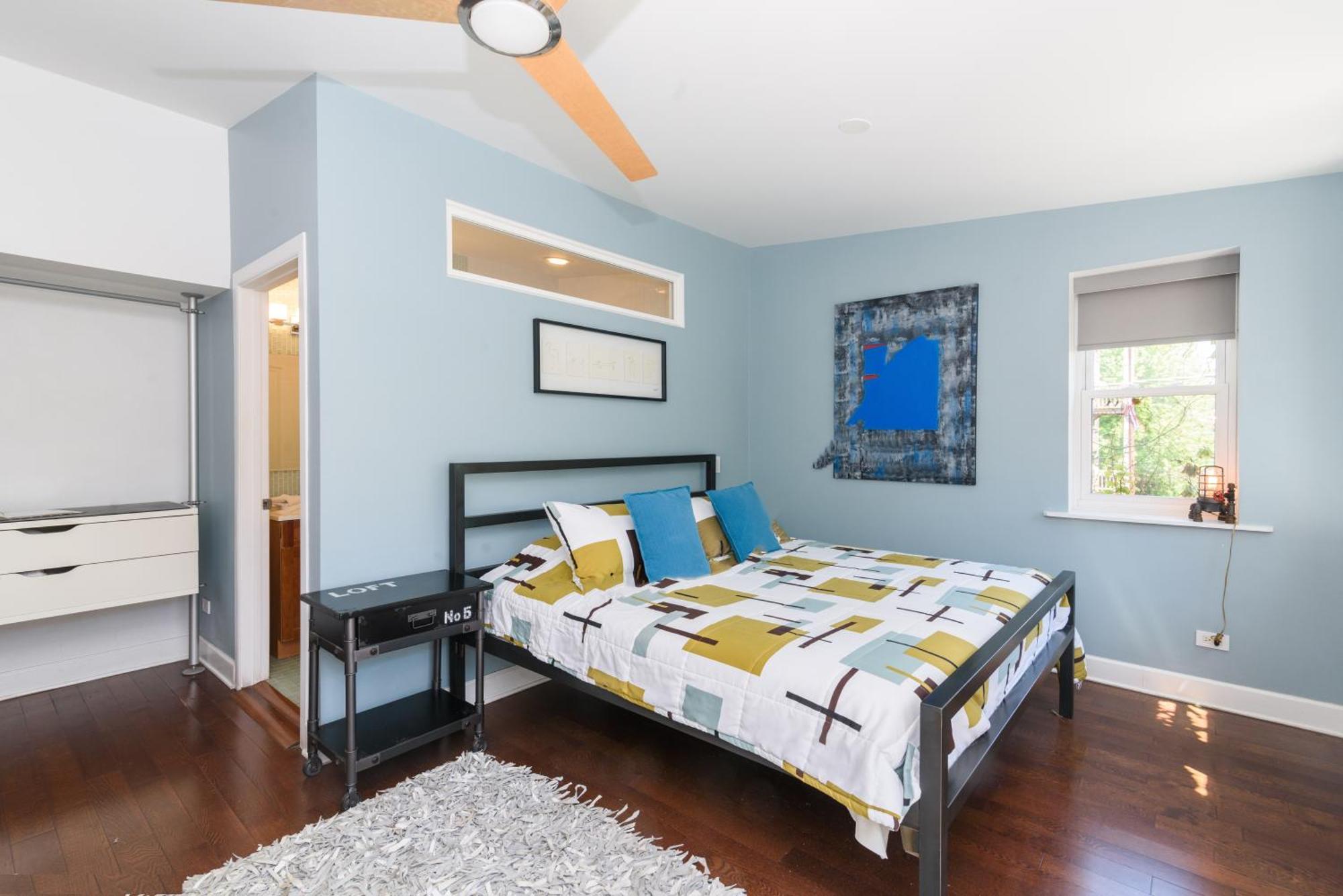 House 5863- Chicago'S Premier Bed And Breakfast Стая снимка