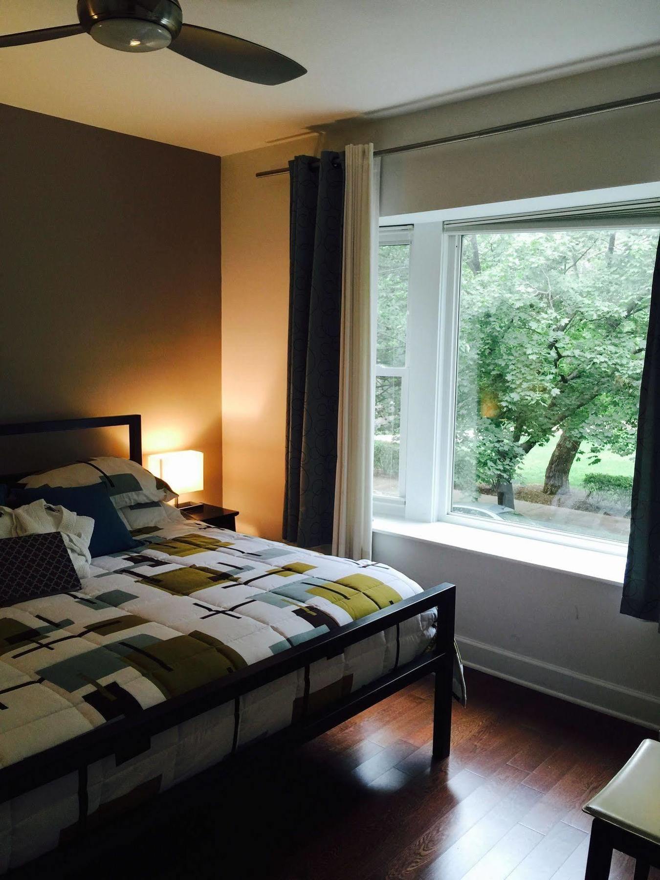 House 5863- Chicago'S Premier Bed And Breakfast Екстериор снимка